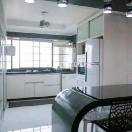 Apart Luxo No Centro Com Hidromassagem Apartamento Curitiba Exterior foto