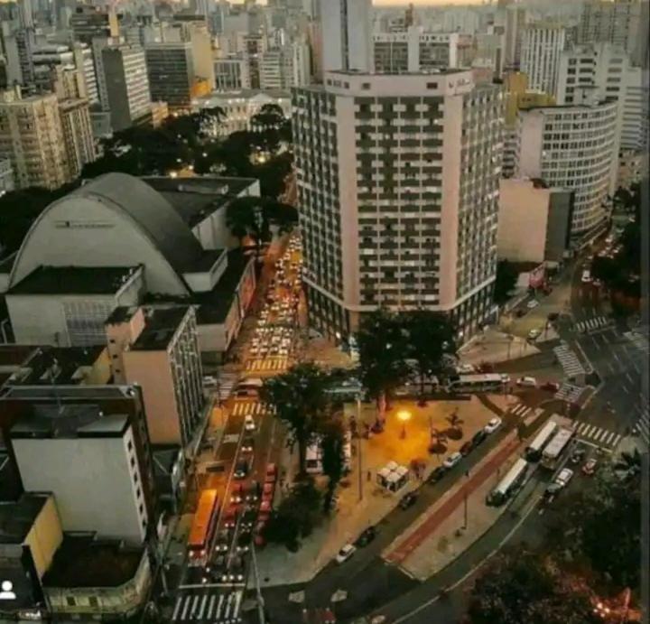 Apart Luxo No Centro Com Hidromassagem Apartamento Curitiba Exterior foto
